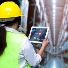 Digital Twins in the Warehouse: Five Real-World Use Cases